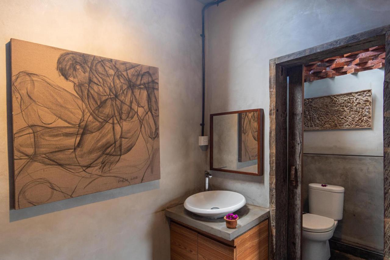 Rumah Paros & Gallery สุขาวาตี ภายนอก รูปภาพ