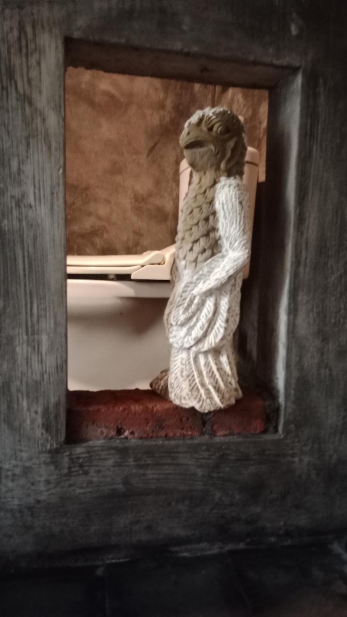 Rumah Paros & Gallery สุขาวาตี ภายนอก รูปภาพ